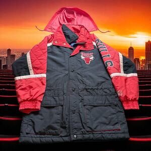 Vintage Starter Chicago Bulls Puffer Men’s Medium Black 1990s Jacket Trench